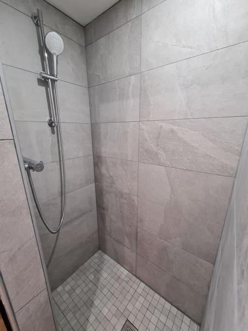Appartement Au Calme Dans Residence Avec Piscine Boersch Luaran gambar